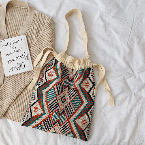 Title 4, Knitted shoulder bag for women, offering style ...
