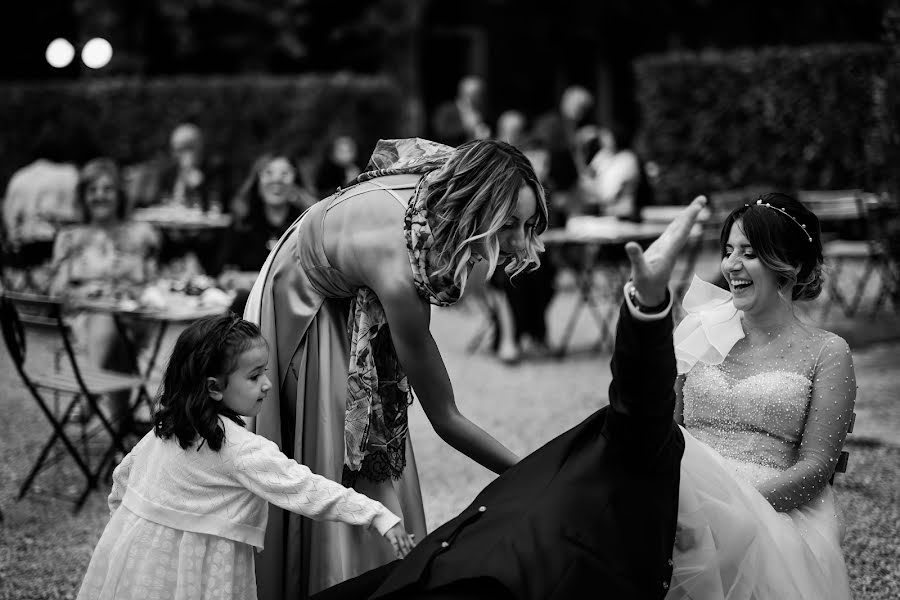 Fotografo di matrimoni Nicola Rosciano (nicolarosciano). Foto del 5 ottobre 2022
