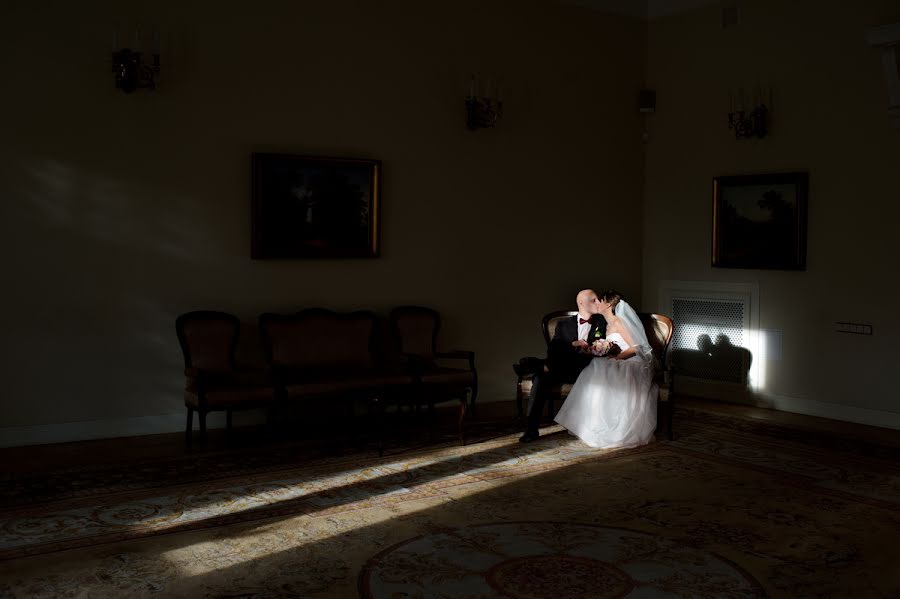 Wedding photographer Lidiya Zaychikova-Smirnova (lidismirnova). Photo of 17 February 2013