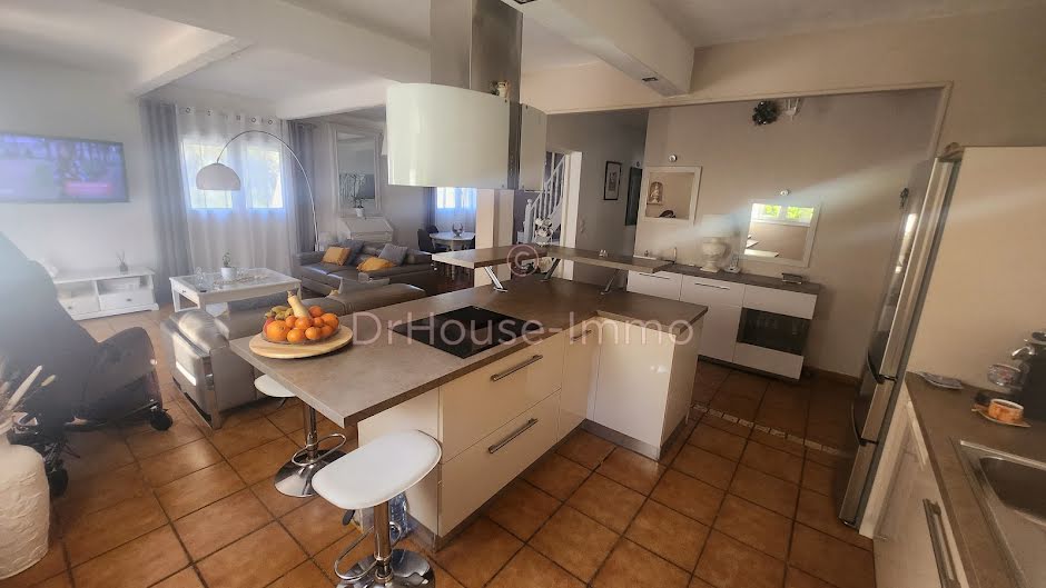 Vente maison 5 pièces 132 m² à La Valette-du-Var (83160), 569 900 €