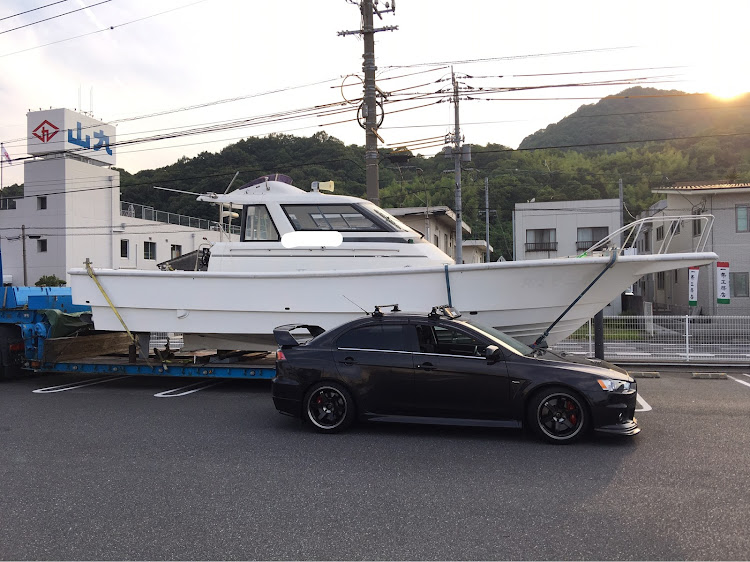 ランサーエボリューションのCZ4A・エボX・エボ10・プレジャーボート・釣り船に関するカスタム事例の投稿画像3枚目