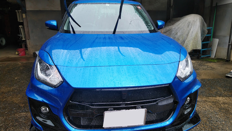 スイフトスポーツの洗車・佐賀弁・細かすぎて伝わらないパーツに関するカスタム事例の投稿画像1枚目