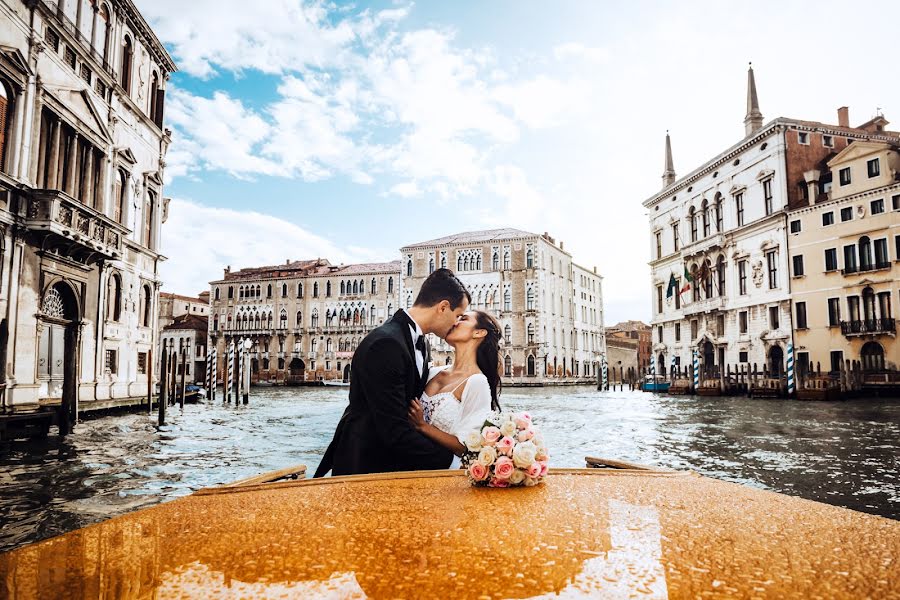 Jurufoto perkahwinan Stefano Roscetti (stefanoroscetti). Foto pada 7 April 2020