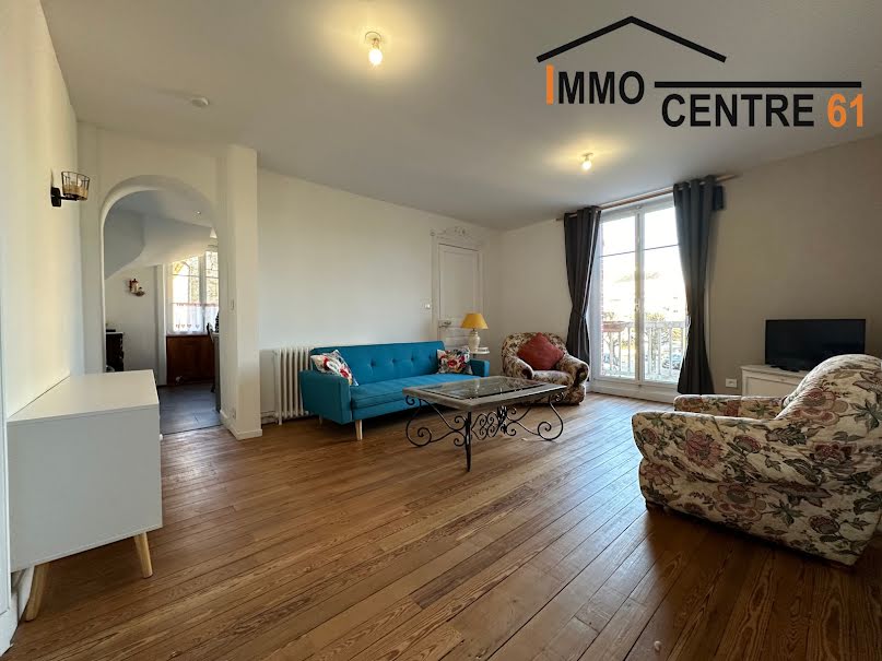 Vente maison 12 pièces 240 m² à Bagnoles-de-l'Orne (61140), 592 000 €