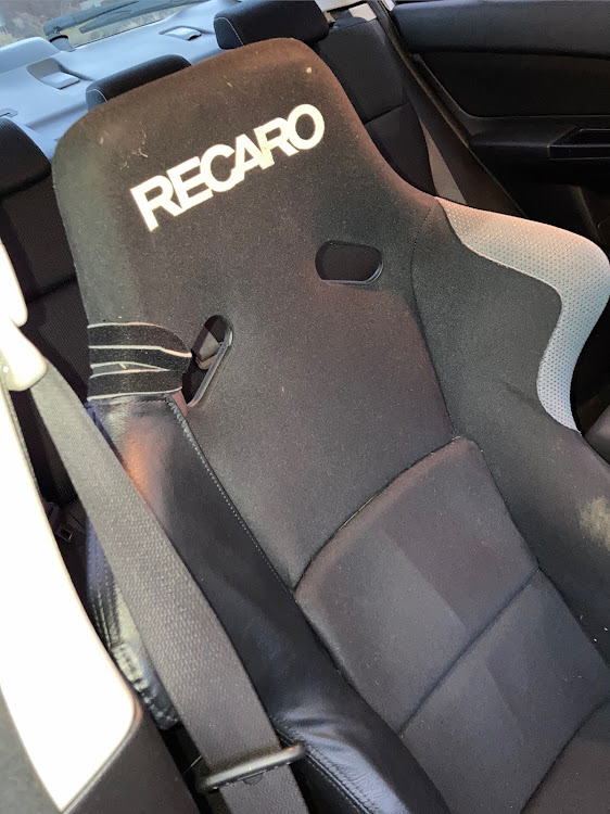 インプレッサ G4のRECARO・フルバケに関するカスタム事例の投稿画像1枚目