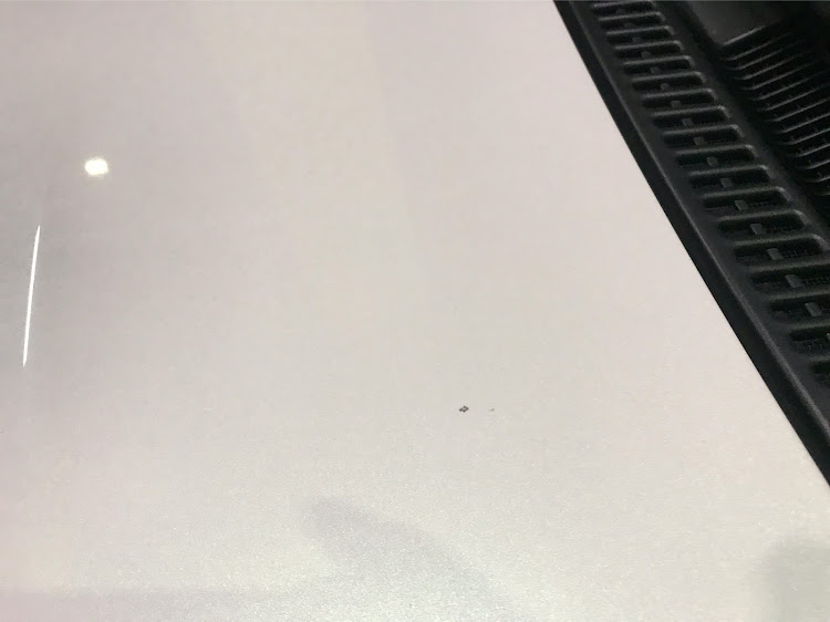 アクアのボンネット傷に関するカスタム事例の投稿画像1枚目