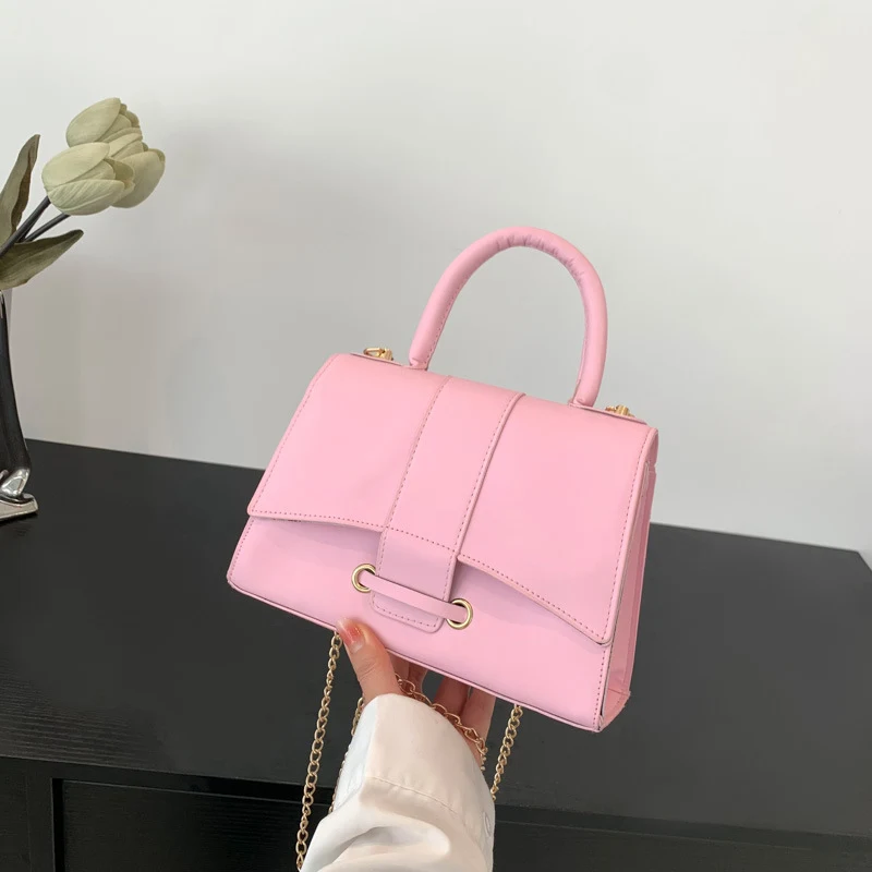 Pure Kleur Trendy Draagbare Kleine Vierkante Schoudertas. Ideaal voor dagelijks gebruik en om je essentials stijlvol mee te nemen, compact en handig.