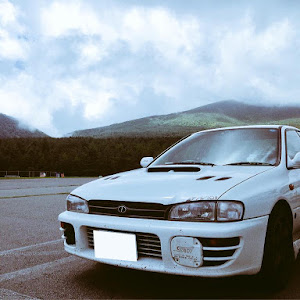 インプレッサ WRX GC8