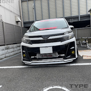 ヴォクシー ZRR80W