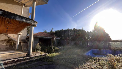 Villa with pool 5