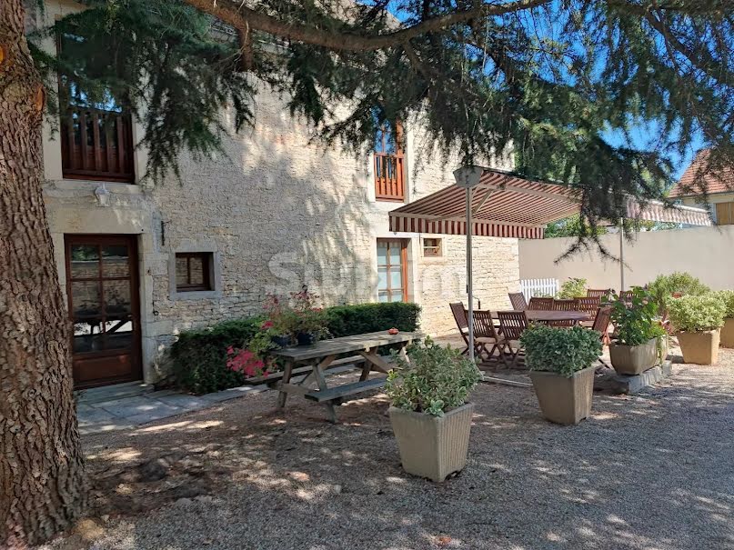 Vente maison 14 pièces 405 m² à Beaune (21200), 740 000 €