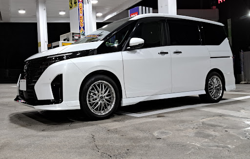 Shinji  S.F.T.c27さんのセレナFC28洗車の画像