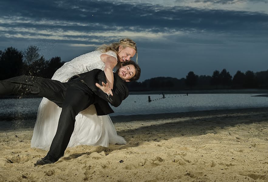 Fotografo di matrimoni Reina De Vries (reinadevries). Foto del 21 ottobre 2017