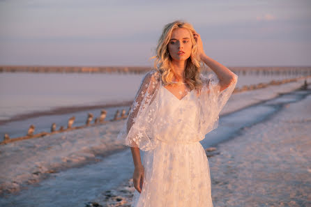 Wedding photographer Yuliya Kotelevskaya (kotelevskaya). Photo of 11 March 2021