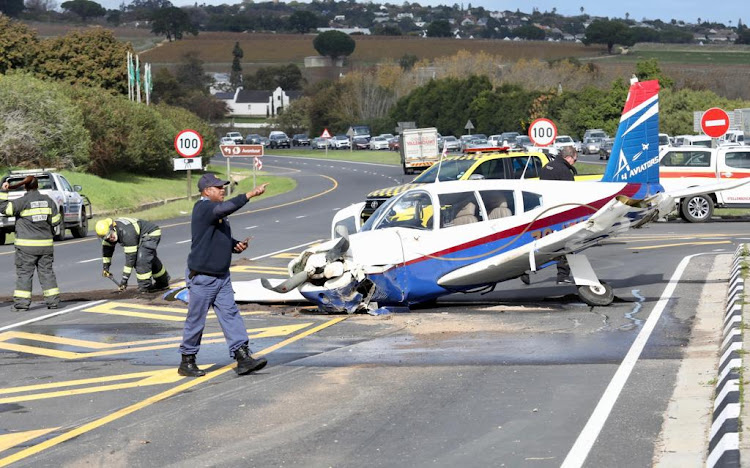 A light aircraft made an emergency landing on the R44, Stellenbosch, outside Cape Town.