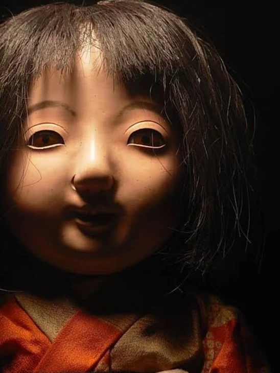 「日本人形は捨てては行けない」のメインビジュアル