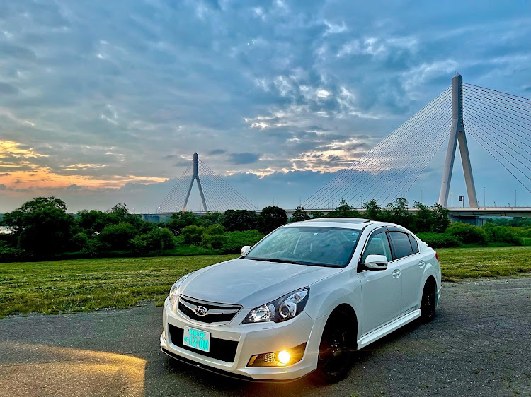 レガシィB4のレガシィB4セダンBM9・1200番・よろしくお願いします！！！・SUBARU乗りと繋がりたい・写活に関するカスタム事例の投稿画像1枚目