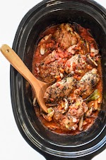 Slow Cooker Chicken Cacciatore was pinched from <a href="http://www.foodiecrush.com/slow-cooker-chicken-cacciatore/" target="_blank">www.foodiecrush.com.</a>