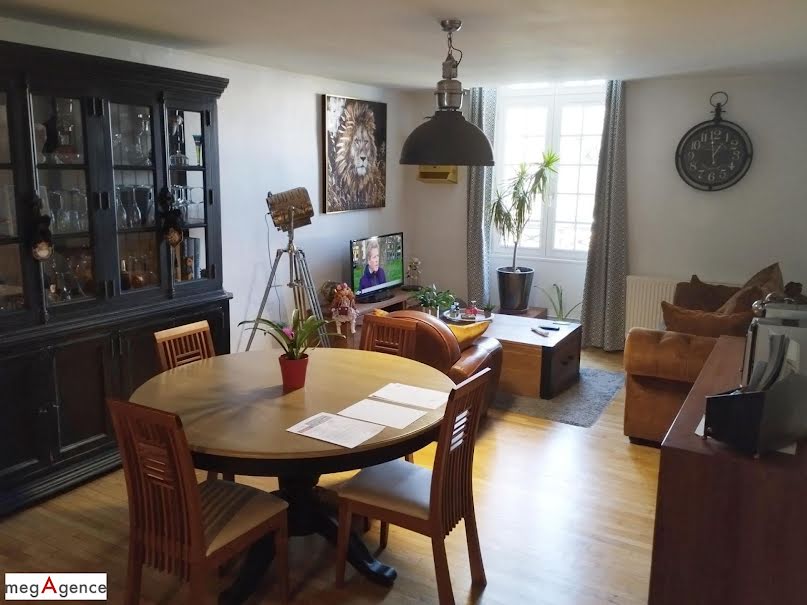 Vente appartement 4 pièces 104 m² à La Fère (02800), 89 500 €