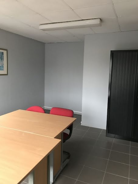 Location  locaux professionnels 1 pièce 19 m² à Yerres (91330), 205 €