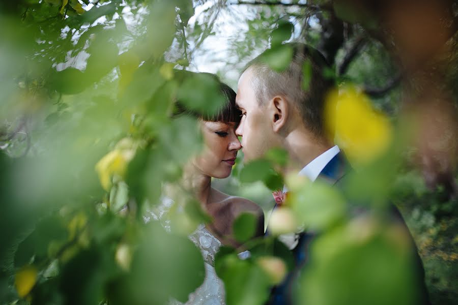 Wedding photographer Roman Kozhin (dzhin09). Photo of 20 March 2015