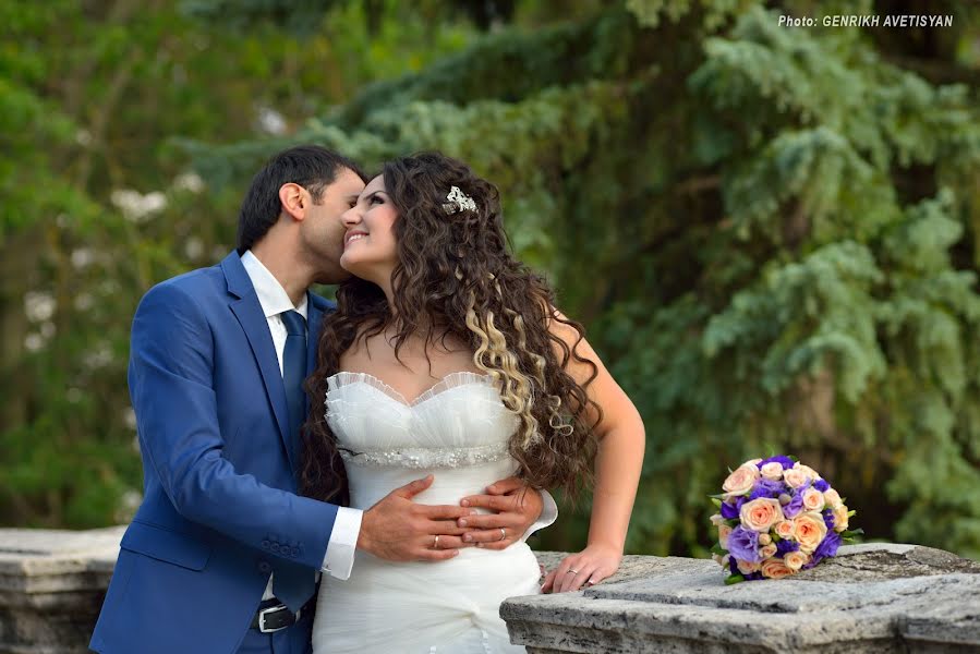 Fotografo di matrimoni Genrikh Avetisyan (genrikhavetisyan). Foto del 14 luglio 2014