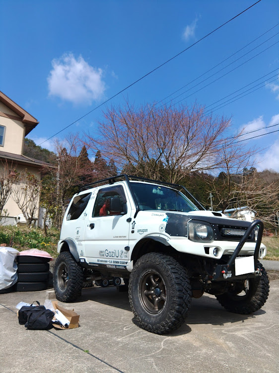 ジムニーのダウンギア⚙ブラザーズ募集中・GoziU募集中・DIY・ヒカリモノ大好き✨・小春日和☀️に関するカスタム事例の投稿画像1枚目