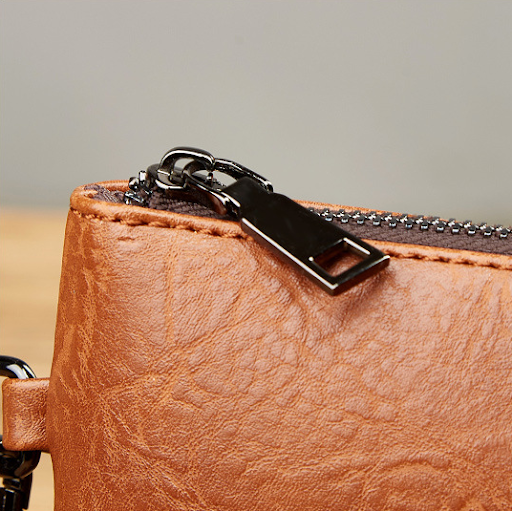 Title 7, Mens Fashion Casual Business Clutch Bag. A sty...