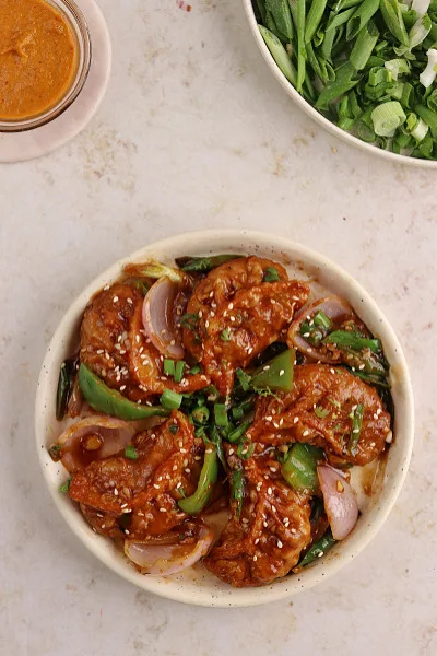 Cheese & Spinach Chilli Momos