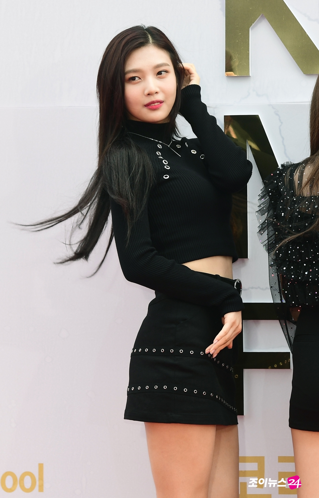 Fans Can T Get Over How Perfect Red Velvet Joy S Body Is