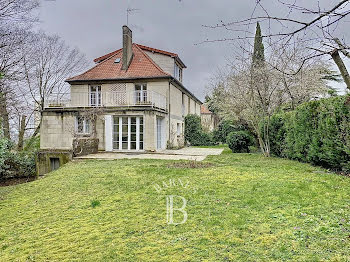 maison à La Celle-Saint-Cloud (78)