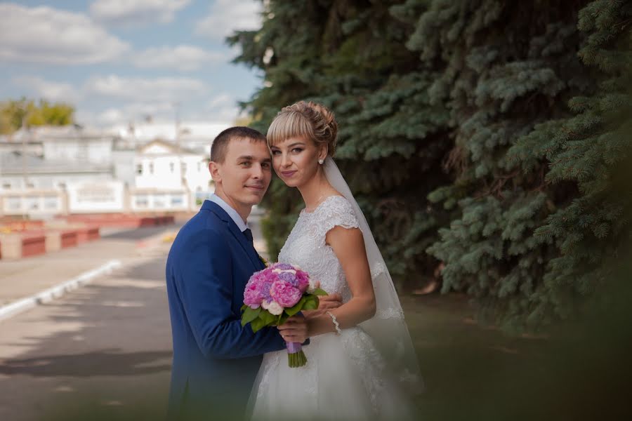 Wedding photographer Valentina Zemlyannikova (v13zemlannikova). Photo of 11 February 2019