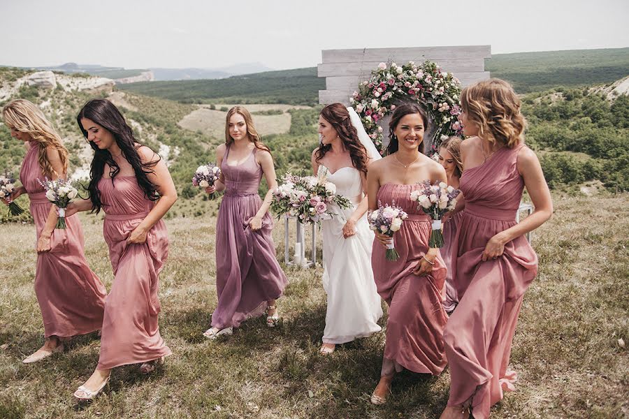 Fotógrafo de bodas Marina Serykh (designer). Foto del 1 de julio 2016