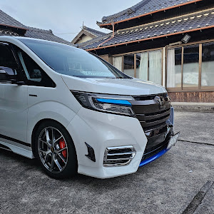ステップワゴンスパーダ RP5