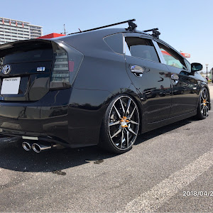 プリウス ZVW30