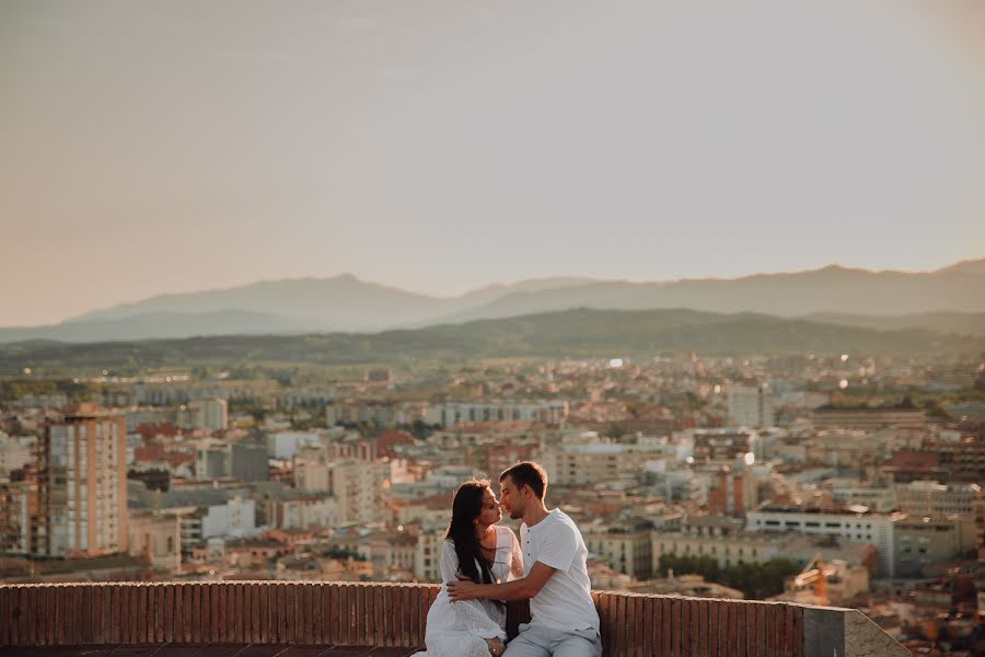 Fotógrafo de casamento Kseniya Ressi (kseniyaressy). Foto de 30 de novembro 2019