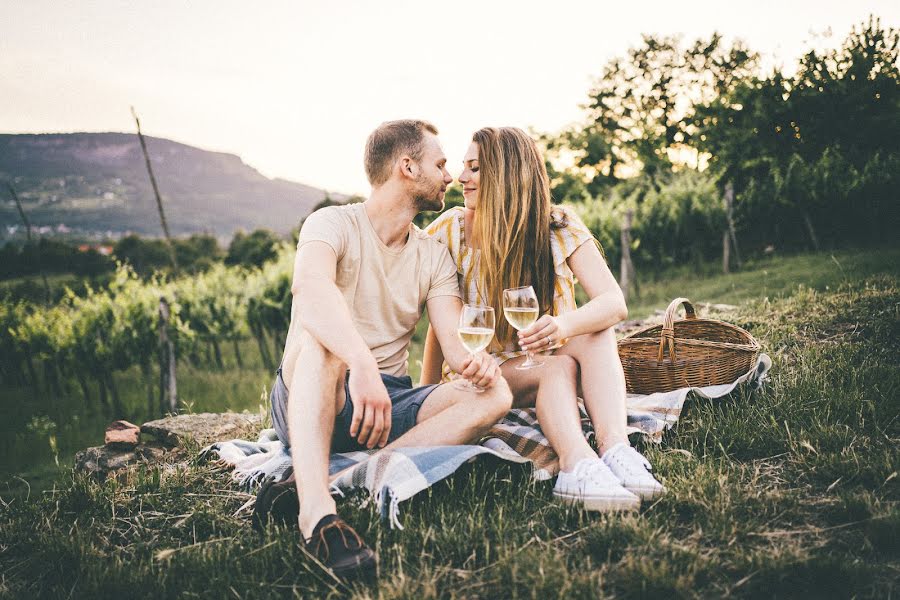 Wedding photographer Szabolcs Locsmándi (thelovereporters). Photo of 27 February