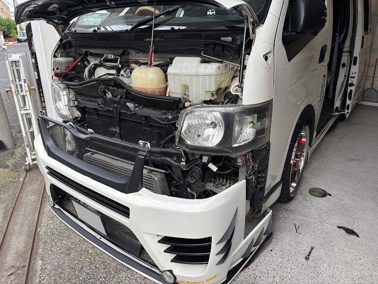 ハイエースバンのシャコタン風・車検戻し・DIY・関東3型保存会に関するカスタム事例の投稿画像4枚目