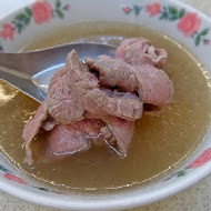 台牛牛肉湯