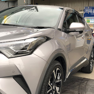 C-HR NGX50