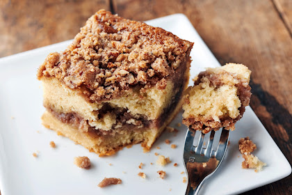 blueberry apple sour cream coffee cake