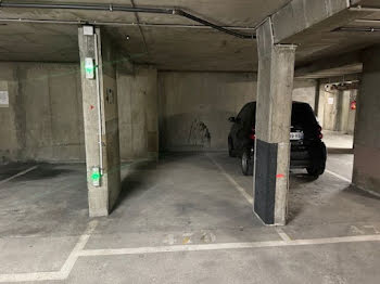 parking à Paris 10ème (75)