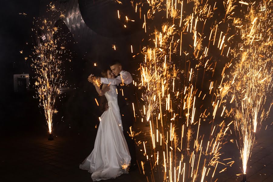 Fotografo di matrimoni Irina Ignatenya (ignatenya). Foto del 31 ottobre 2023