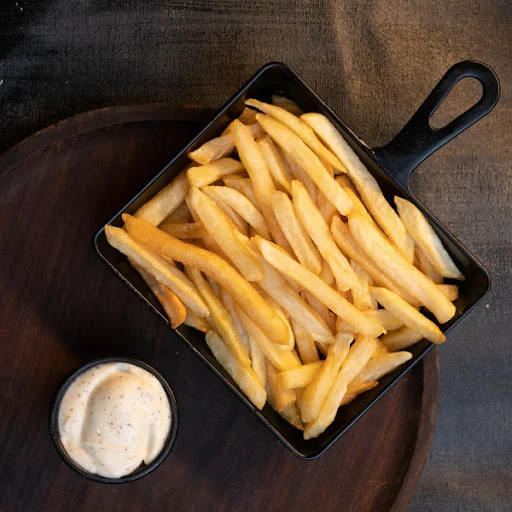 Fries With Mayonnaise Dip