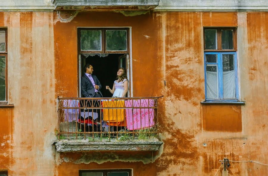 Fotógrafo de casamento Rustam Khadzhibaev (harus). Foto de 7 de março 2017