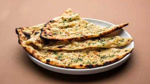 Plain Crispy Aloo Naan