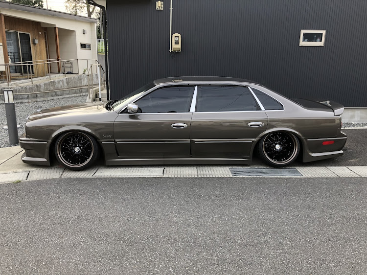 プレジデントのKAZUプレさんが投稿したカスタム事例の投稿画像2枚目