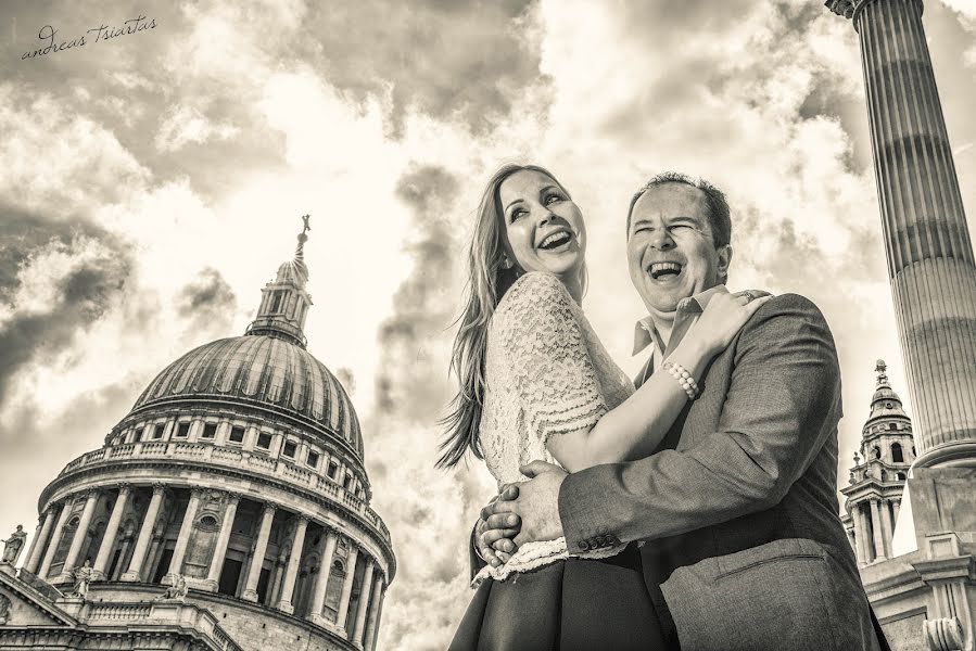 Fotografo di matrimoni Andreas Tsiartas (atsiartas). Foto del 29 settembre 2014