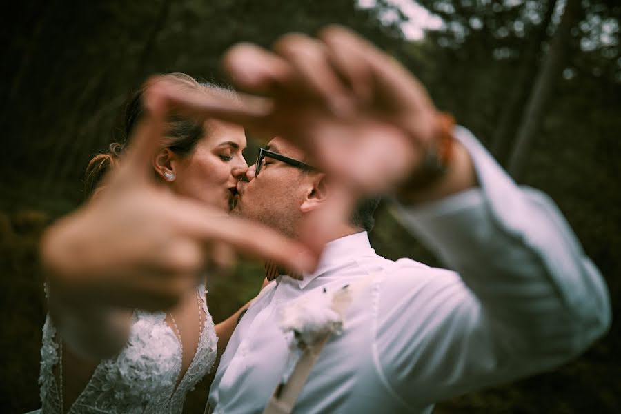 Fotógrafo de casamento Martin Koubek (koubekmartin). Foto de 17 de outubro 2021