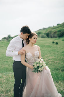 Fotógrafo de casamento Aleksey Antonov (topitaler). Foto de 25 de agosto 2016